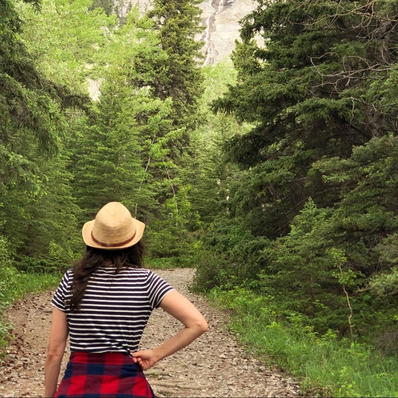 Meet your Posher, Kelly - Picture 4 of 6